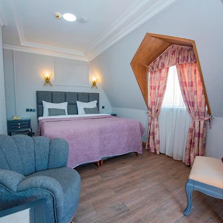 Hotel Daphne Стамбул Экстерьер фото