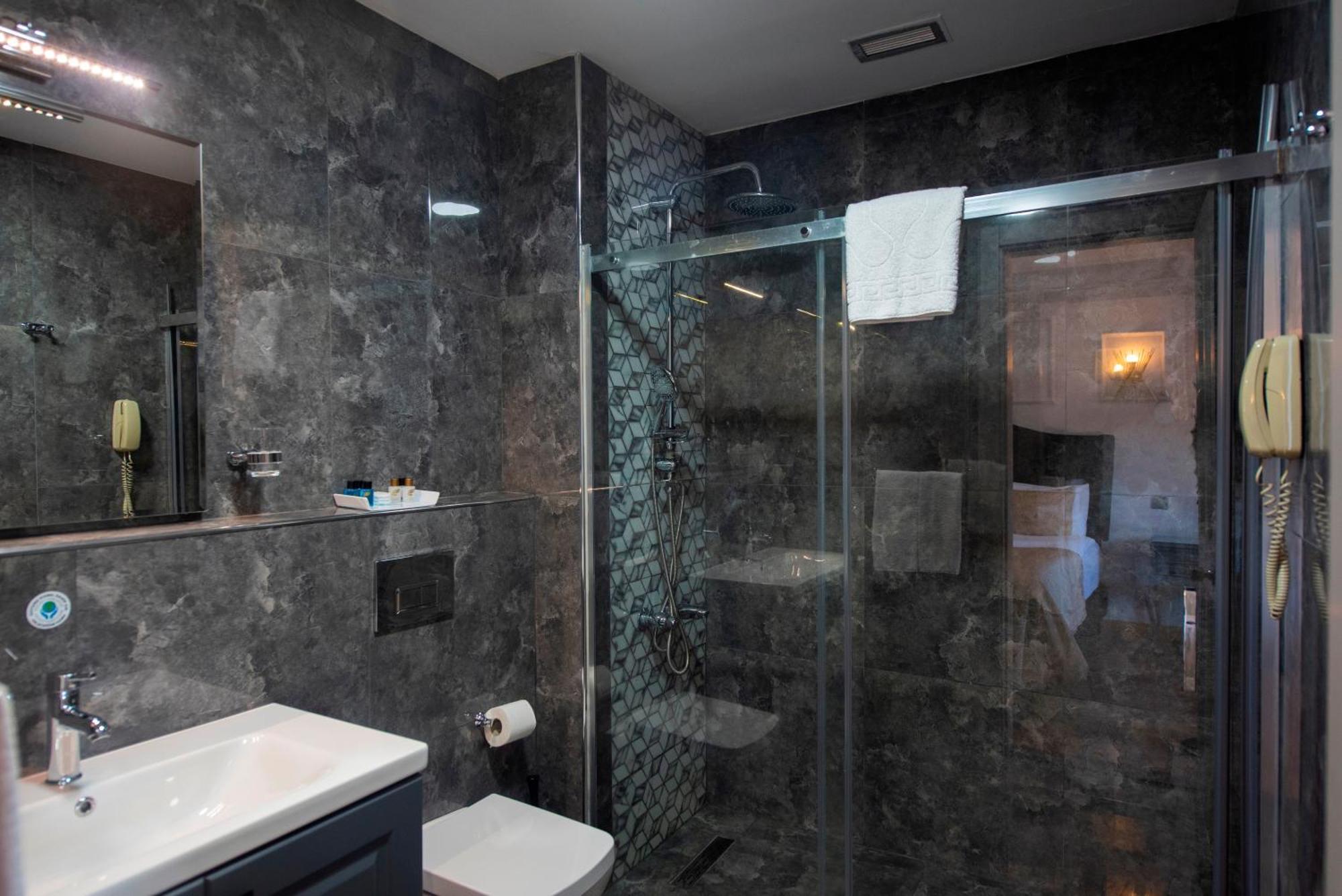 Hotel Daphne Стамбул Экстерьер фото